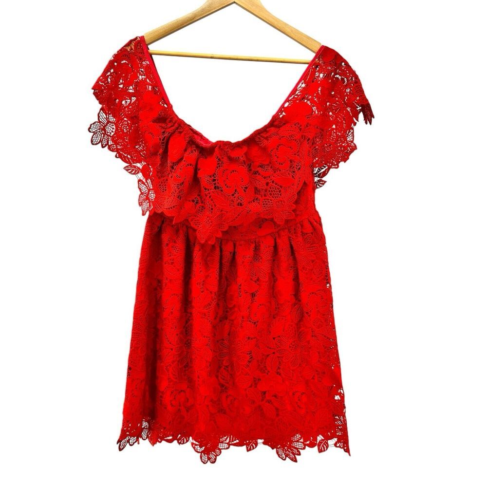 NEW Lovers + Friends Dream Vacay Off Shoulder Red Lace Mini Dress Women's Medium